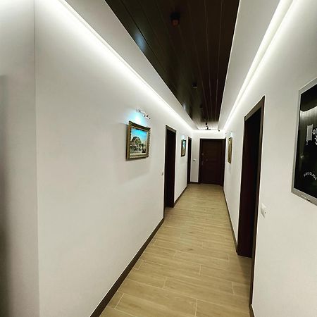 Aral Sea View Apartments & Suites Shëngjin エクステリア 写真
